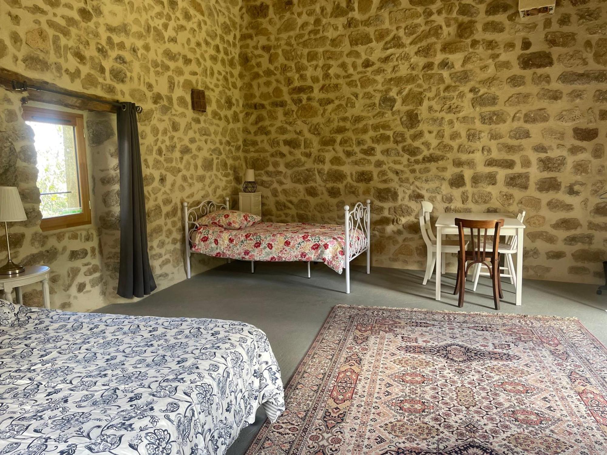 Bed and Breakfast La Beatitude Malaurier Экстерьер фото